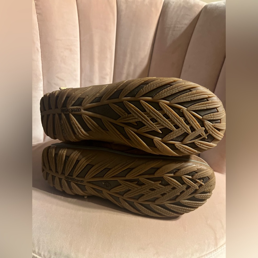 Chic Brown Winter Boots with Cozy Lining - Picture 6 of 12
